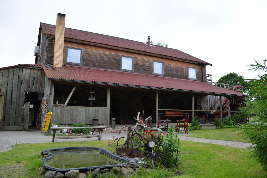 Viesu Nams Klanas Engure Exterior photo