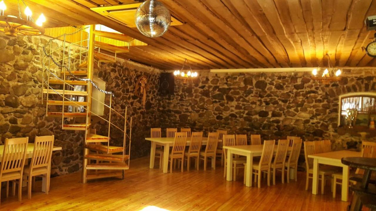 Viesu Nams Klanas Engure Exterior photo